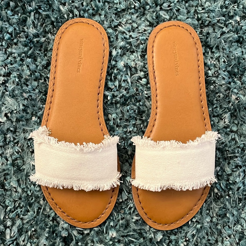Vineyard Vines Frayed Edge Canvas Slides - Euc Wo… - image 1